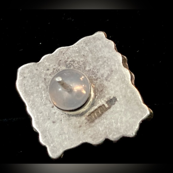 Vintage Native American Sleeping Beauty Turquoise Repoussé 925 Earrings - Picture 7 of 14